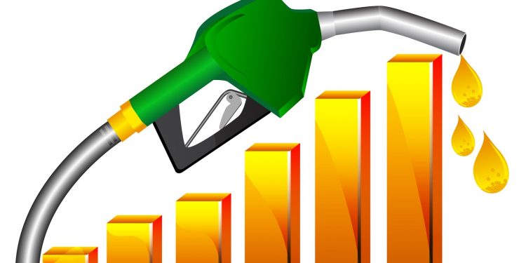 निवडणूका संपल्याः पेट्रोल-डिझेलच्या किमतीत वाढ