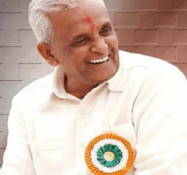 घरी चालून आलेली मुख्यमंत्री पदाची ऑफर स्पष्टपणे नाकारणारे माजी आमदार गणपतराव देशमुख