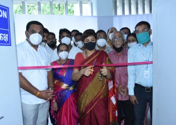 नगरसेवक प्रशांत जगताप यांनी वानवडी येथे सुरु केले लसीकरण केंद्र