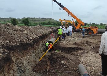 पुरंदर तालुक्यात गुंजवणी पाईपलाईनचे काम जोरात सुरू