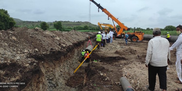 पुरंदर तालुक्यात गुंजवणी पाईपलाईनचे काम जोरात सुरू