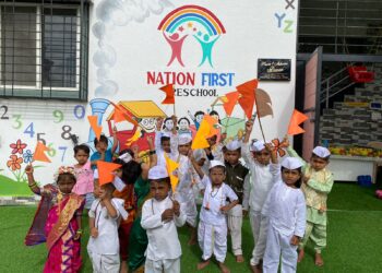 पुण्याच्या ‘नेशन फर्स्ट’ प्री-स्कूलमध्ये बाळगोपाळांनी अनुभवली प्रतिकात्मक दिंडी