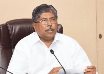 बीजेपी म्हणते, महाराष्ट्रातल्या राजकीय संकटाशी काहीही संबंध नाही.