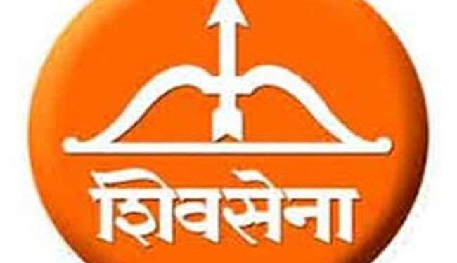 धनुष्यबाण कुणाचे, ठाकरे गटाचे की शिंदे गटाचे?