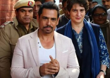 सोनिया गांधींचे जावई रॉबर्ट वाड्रा यांना जेल?