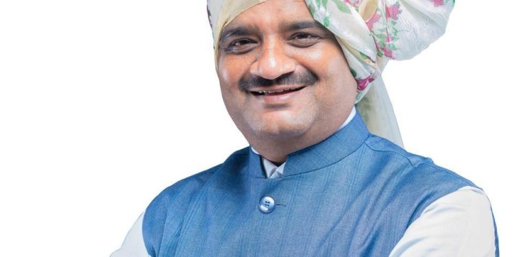 रांजणगाव ग्रामपंचायत निवडणुकीत मानसिंग पाचुदंकर मुख्य भूमिकेत