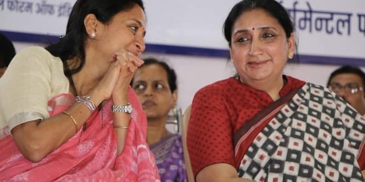 सुळे यांनी संस्कार जपत सुनेत्रवाहिनींना पाठिंबा देऊन टाकावा, मानकर असं का म्हणाले?