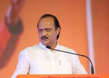 इंदापूरात अजित पवारांची मिश्किल टिप्पणी.