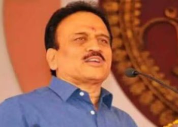 नाशिक मतदार संघाच्या वादावर महाजनांनी सांगितला ‘हा’ उपाय!