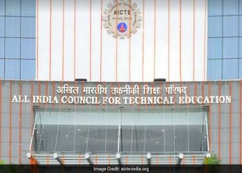 ‘या’ शैक्षणिक निर्णयामुळे निवडणुकीत बसणार मोठा फटका?