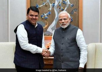 मोदींनी ठाकरे – पवारांना कुठलीही ऑफर दिलेली नाही!