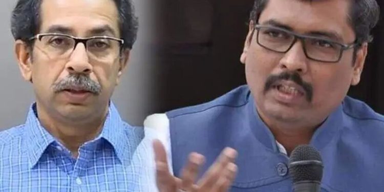 जागावाटपाचं सूत्र ठरवलं म्हणणारे कुटुंबासह दिल्लीचे उंबरे झिजवतायत!