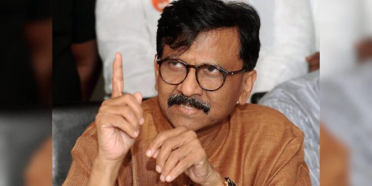 “एकनाथ शिंदेंच्या रुसव्या-फुगव्यामागे दिल्लीतील महाशक्ती!”