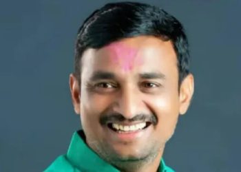 संतोष देशमुख यांच्या हत्येचं कारण आलं समोर?