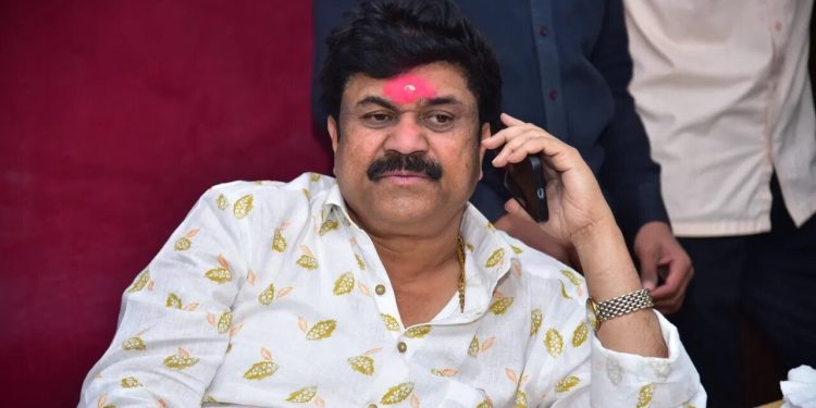 अबब! वाल्मिक कराडची एवढी आहे संपत्ती!