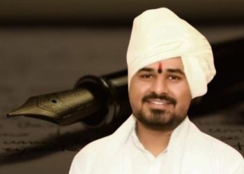 शिरीष महाराज मोरे यांनी आत्महत्या करण्यापूर्वी लिहिलेल्या चार चिठ्ठ्या सापडल्या!