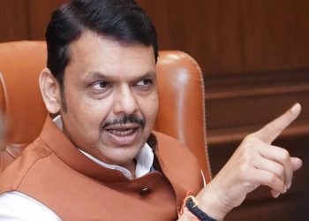 आम्हा तिघांची प्रत्येक निर्णयाची जबाबदारी!