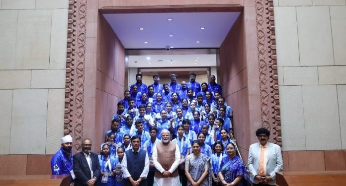 जागतिक हिवाळी क्रीडा स्पर्धेत भारताने ३३ पदके जिंकली! पंतप्रधान मोदींकडून अभिनंदन!