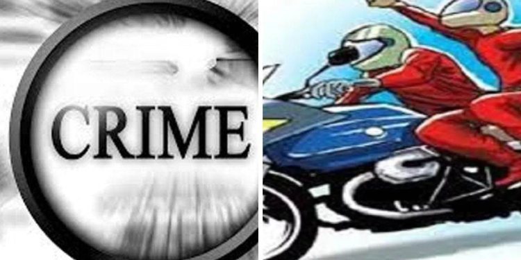 मुंबईत रात्री बाईकस्वाराला लुटले!