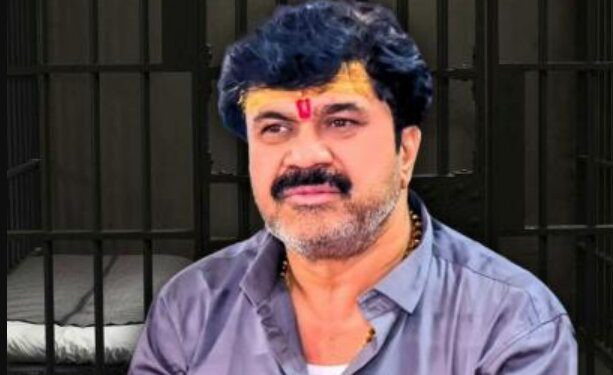 आपला संबंध नसल्याचा वाल्मिक कराडचा अर्जामध्ये मोठा दावा!