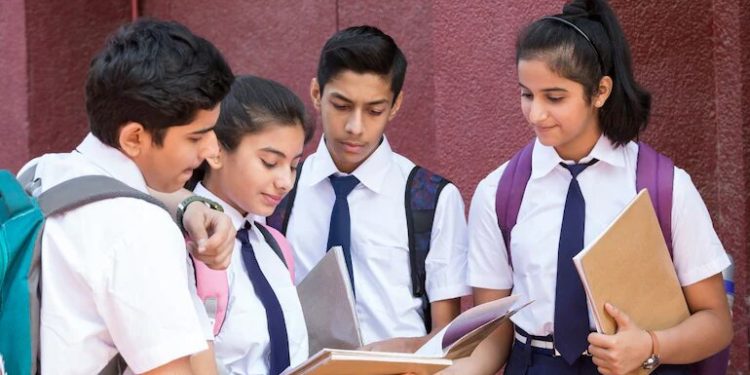 आज १ वाजता बारावीचा ऑनलाईन निकाल!