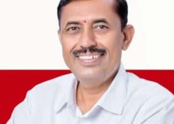 “लोकशाही वाचवण्यासाठी स्थानिक निवडणुका अनिवार्य!”