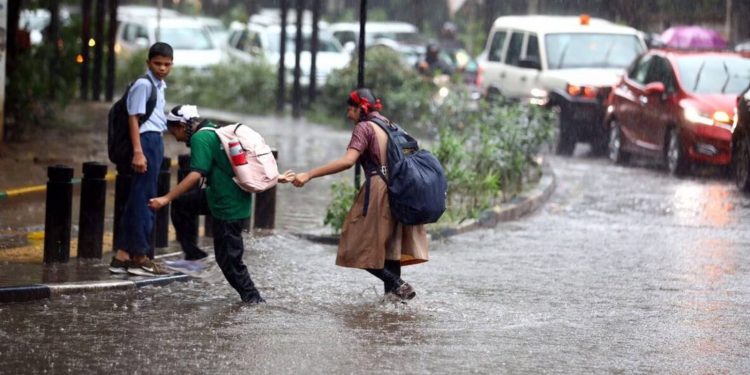 पुण्यात पावसाची संततधार कायम! पुढील दोन दिवसांसाठी ही स्थिती जैसे थे!