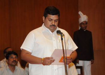 भाजपची ताकद नाशिकमध्ये वाढणार ! अपूर्व हिरे भाजपप्रवेश करणार!