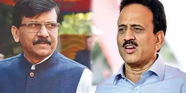 “मी बाहेर पडतो”, गिरीश महाजनांचा निरोप आला होता!