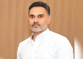 संजय राऊतांवर गृहराज्यमंत्री योगेश कदम भडकले!