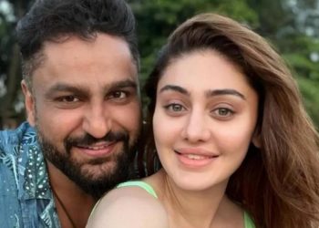 मृत्यूच्या काही मिनिटे आधी शेफाली जरीवाला फोनवर परागला काय म्हणाली?