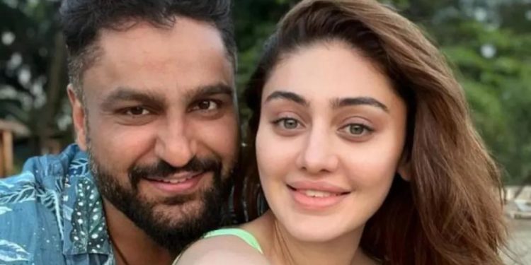 मृत्यूच्या काही मिनिटे आधी शेफाली जरीवाला फोनवर परागला काय म्हणाली?