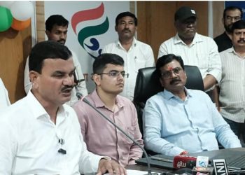 “शेतकऱ्यांनी हताश होऊ नये, सरकार त्यांच्या पाठिशी आहे” – पालकमंत्री दत्तात्रय भरणे यांची ग्वाही!