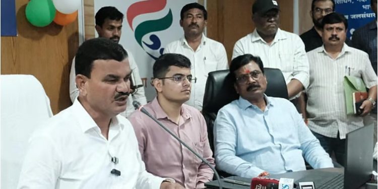 “शेतकऱ्यांनी हताश होऊ नये, सरकार त्यांच्या पाठिशी आहे” – पालकमंत्री दत्तात्रय भरणे यांची ग्वाही!