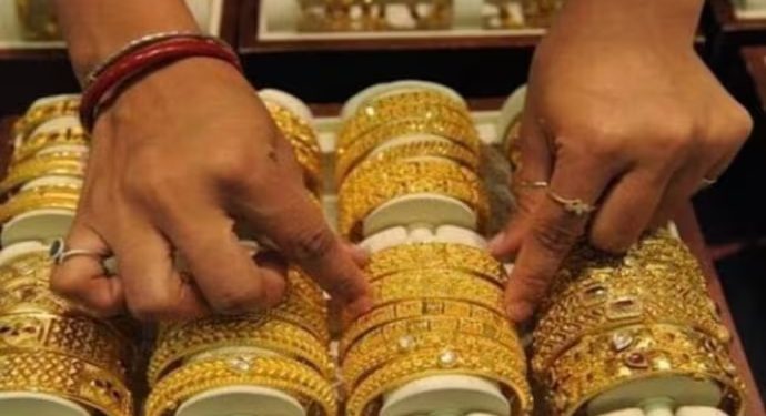 सणासुदीच्या तोंडावर सोनं खरेदीदारांना दिलासा!