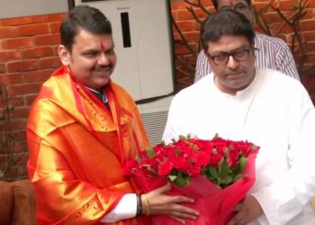 बेस्ट पतपेढी निवडणुकीनंतर दुसऱ्याच दिवशी राज ठाकरेंची ‘वर्षा’वर फडणवीसांशी गुप्त चर्चा!