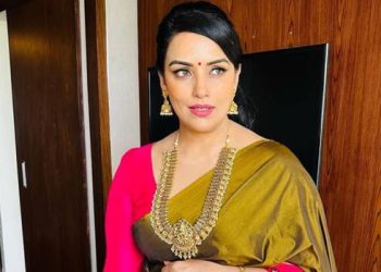 सलमान खानसोबत काम केलेली श्वेता मेनन अडचणीत!