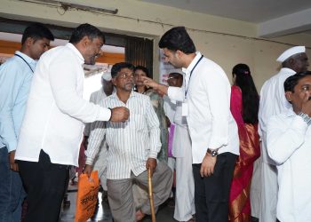 इंदापूर तालुक्यात दिव्यांग व ज्येष्ठ नागरिक यांच्यासाठी मोफत आरोग्य तपासणी शिबीर!