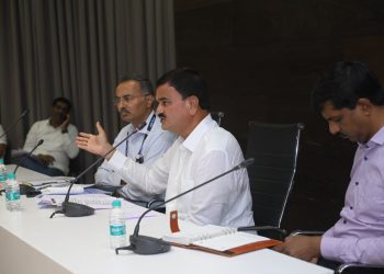 इंदापूर तालुक्यातील विकासकामांचा कृषीमंत्री दत्तात्रय भरणे यांच्याकडून आढावा!