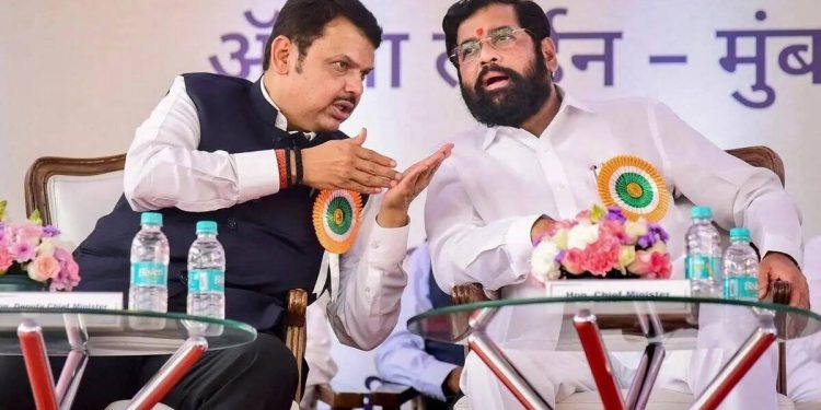 शिवसेना, राष्ट्रवादी आणि काँग्रेसला नंदुरबारमधून मोठा धक्का!