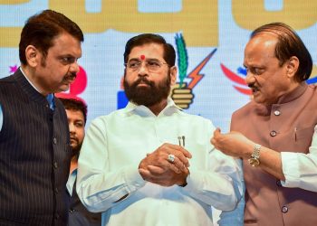 मोदींच्या कार्यक्रमावेळी घायवळ प्रकरण चर्चेत आलं!