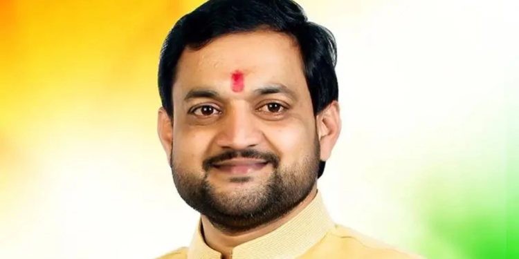 मावळात महायुतीतला संघर्ष उफाळला!