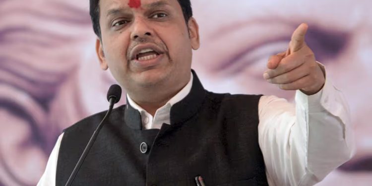 फडणवीसांचा स्वतःच्या आमदारावर संताप!