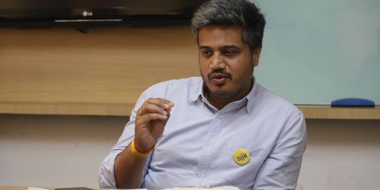 “लोढा साहेबांच्या घरासमोरील सीसीटीव्ही फुटेज तपासा” रोहित पवारांची मागणी!